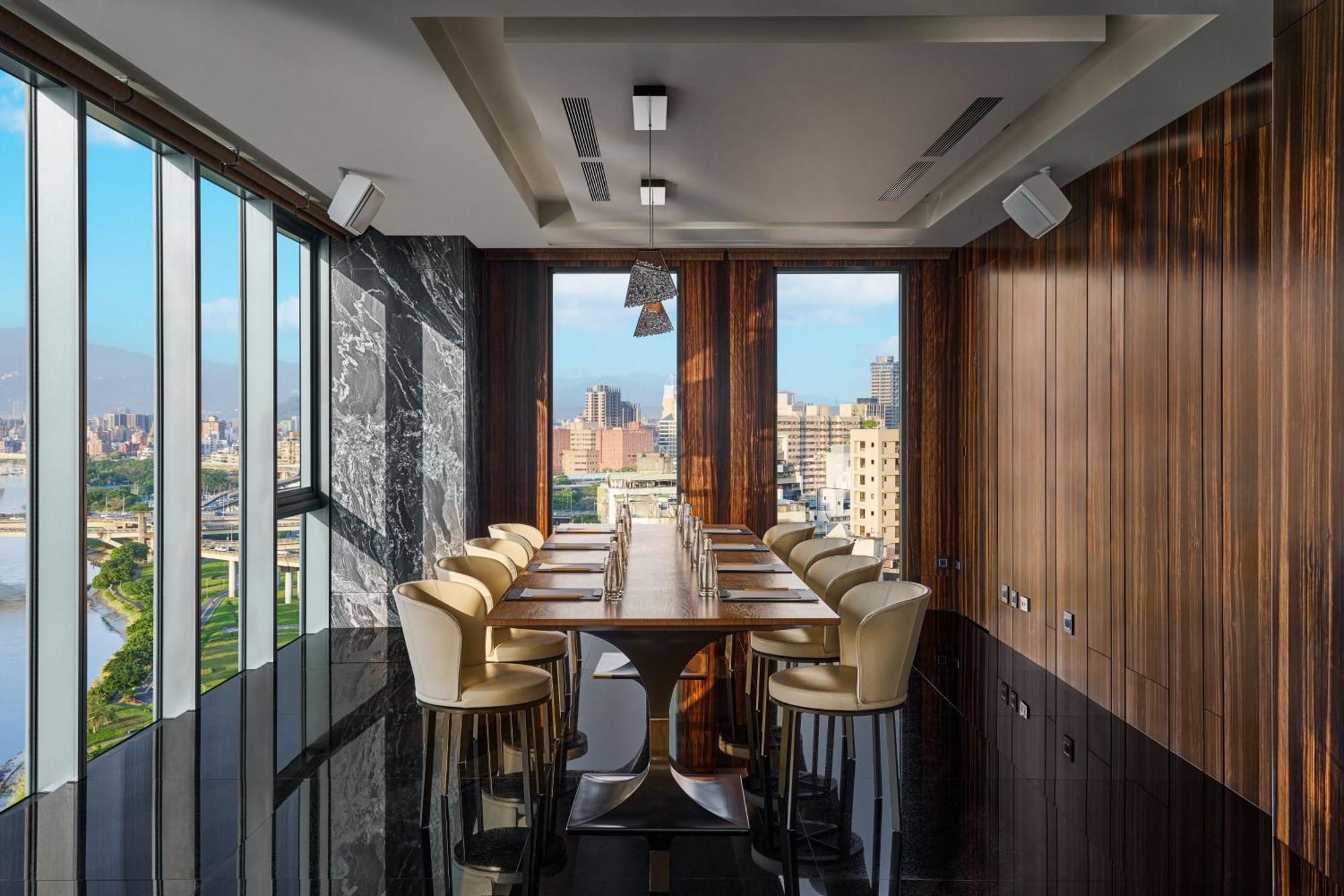 Suz & Catorze Taipei, A Tribute Portfolio Hotel Екстериор снимка