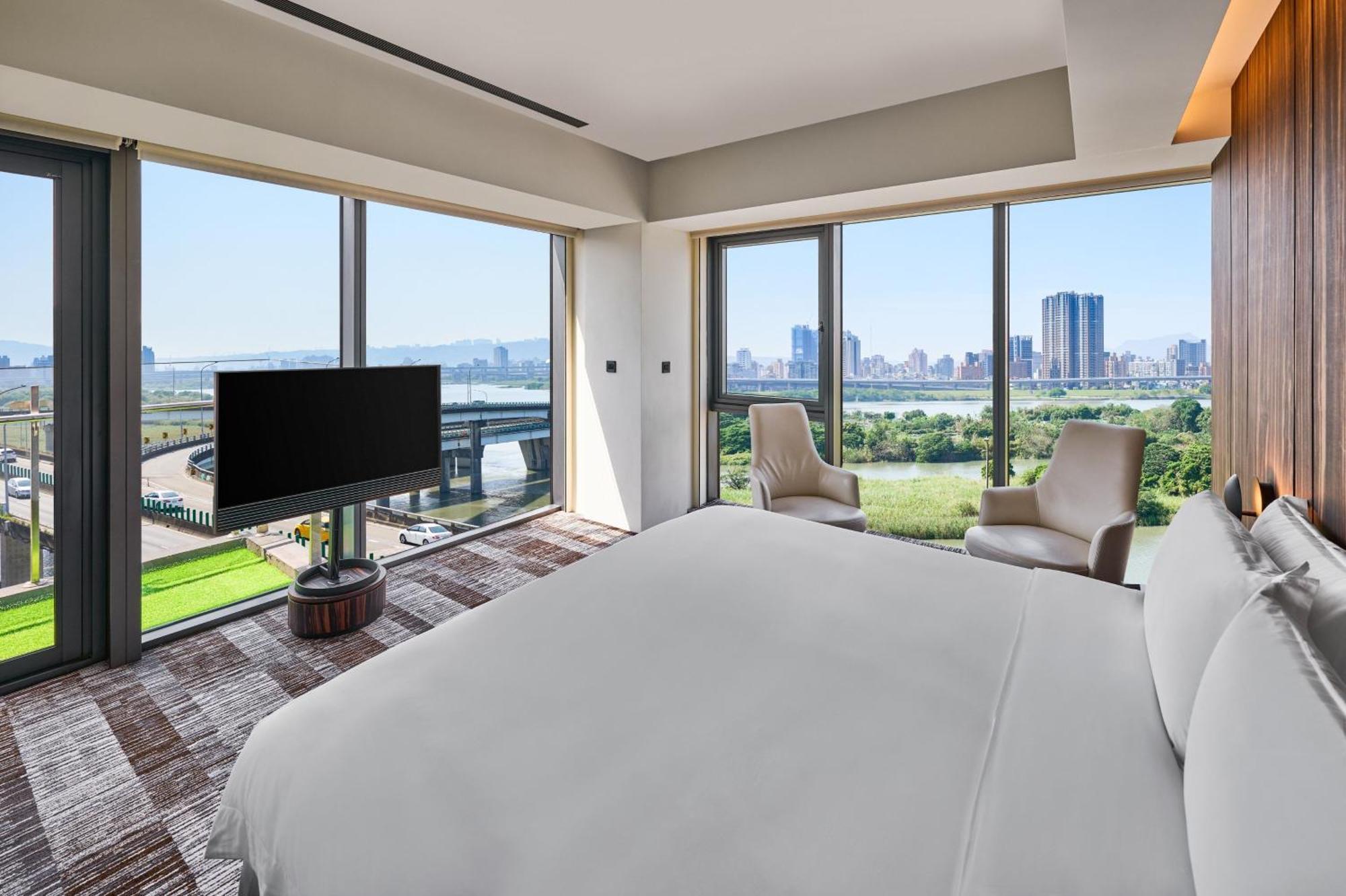 Suz & Catorze Taipei, A Tribute Portfolio Hotel Екстериор снимка
